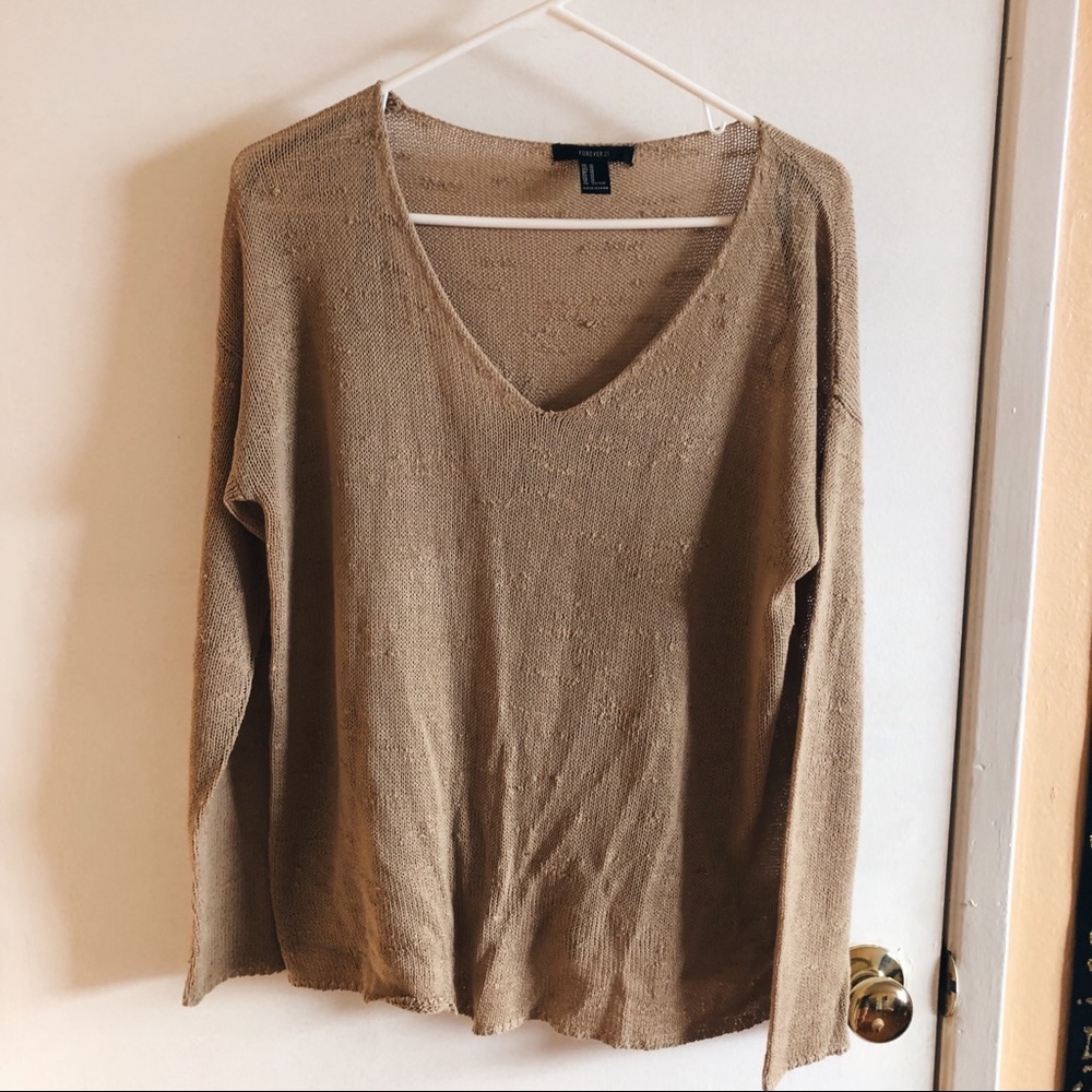 💓cute beige sweater💓 - Picture 2 of 4